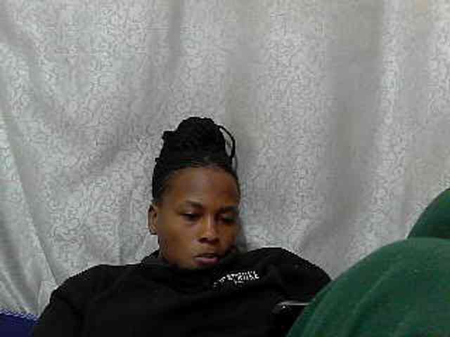 Caroldoly webcam