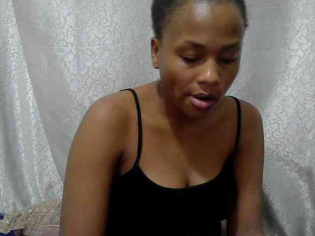 Caroldoly webcam