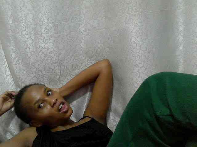 Caroldoly webcam