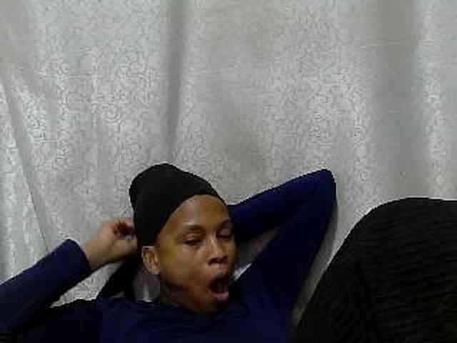 Caroldoly webcam