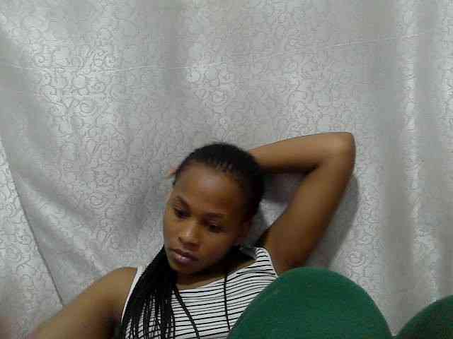 Caroldoly webcam
