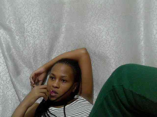 Caroldoly webcam