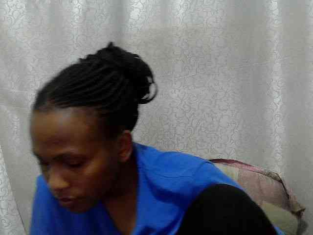 Caroldoly webcam