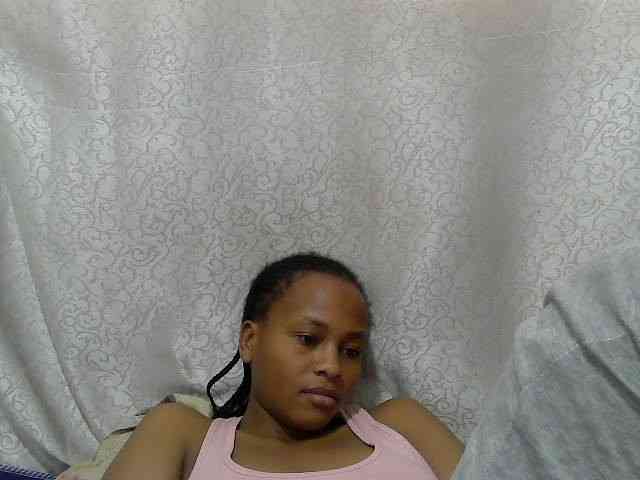 Caroldoly webcam