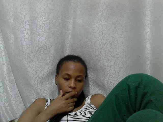 Caroldoly webcam