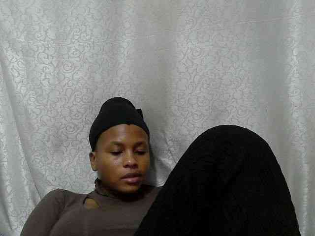 Caroldoly webcam
