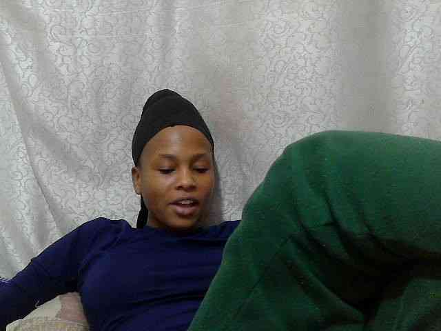 Caroldoly webcam