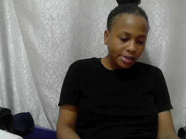 Caroldoly webcam