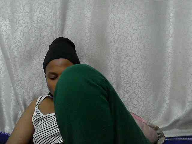 Caroldoly webcam