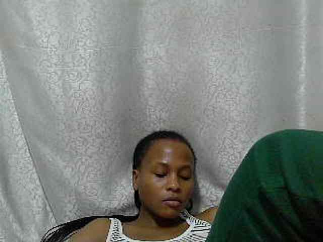 Caroldoly webcam