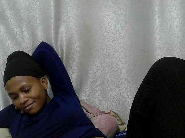 Caroldoly webcam