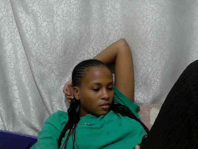 Caroldoly webcam