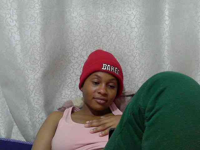 Caroldoly webcam