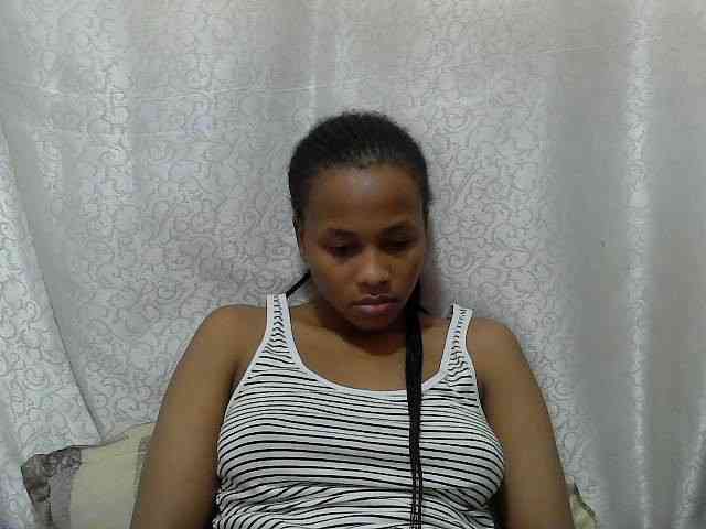 Caroldoly webcam