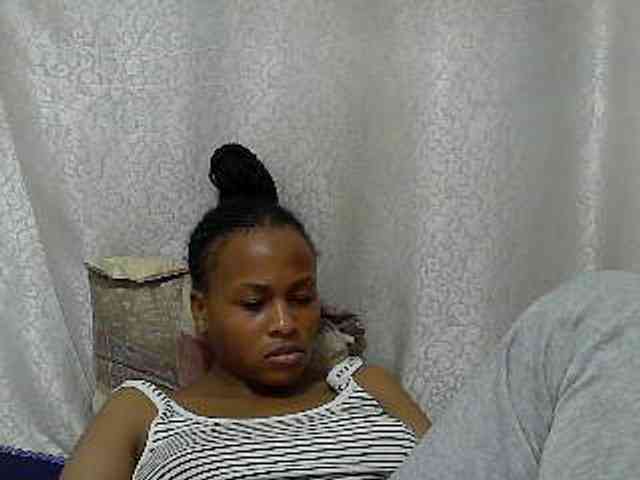 Caroldoly webcam