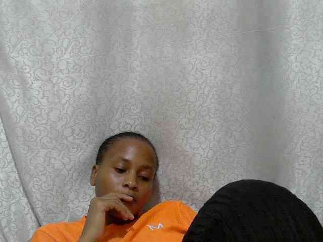 Caroldoly webcam