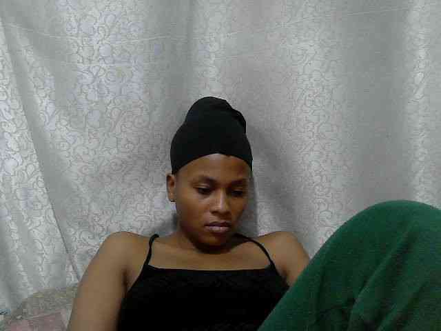 Caroldoly webcam