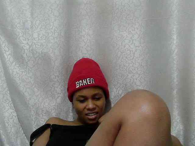 Caroldoly webcam