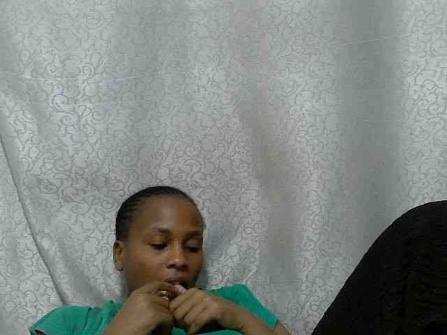 Caroldoly webcam