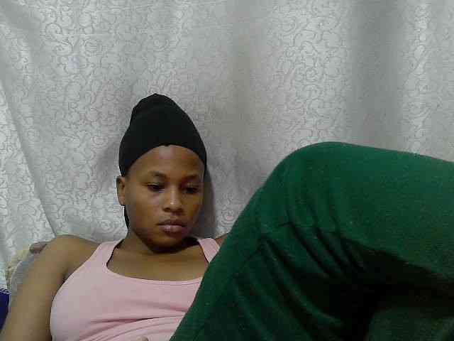 Caroldoly webcam