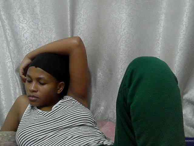 Caroldoly webcam