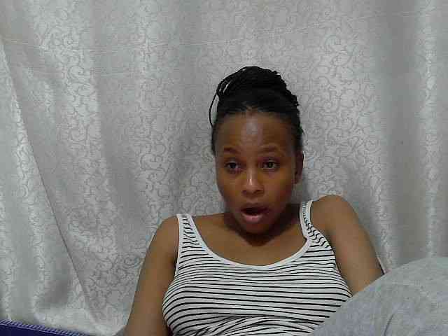 Caroldoly webcam