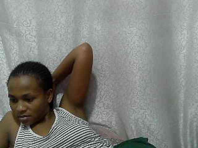 Caroldoly webcam