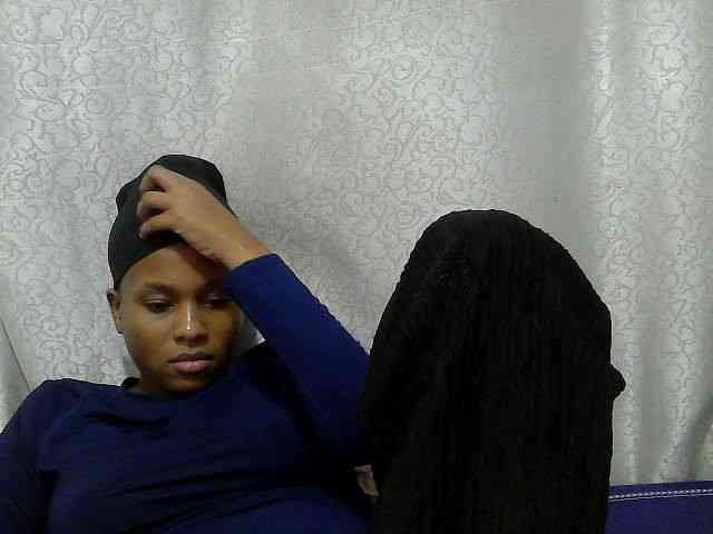 Caroldoly webcam