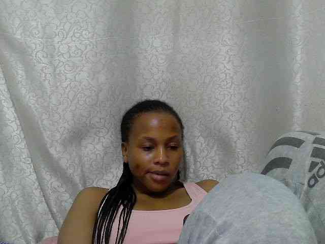 Caroldoly webcam