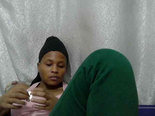 Caroldoly webcam