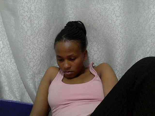 Model: Caroldoly