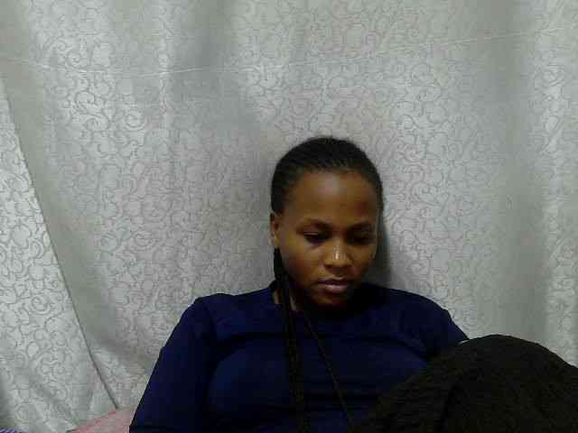 Caroldoly webcam