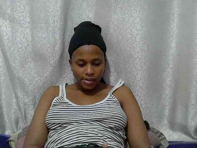 Caroldoly webcam