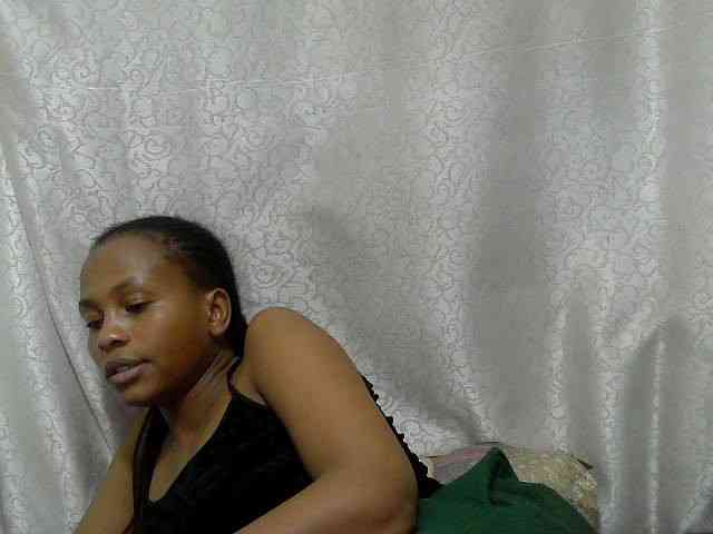 Caroldoly webcam