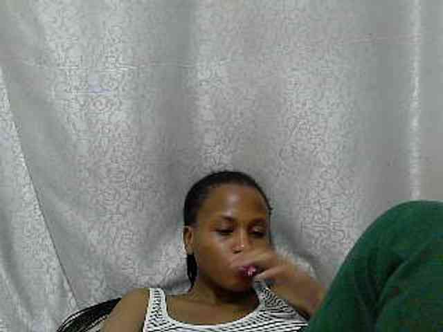 Caroldoly webcam