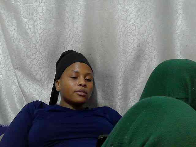 Caroldoly webcam