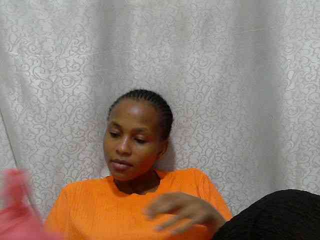 Caroldoly webcam