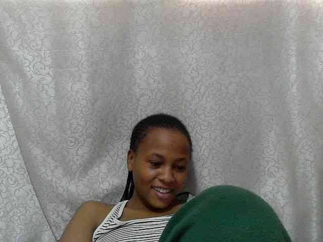 Caroldoly webcam