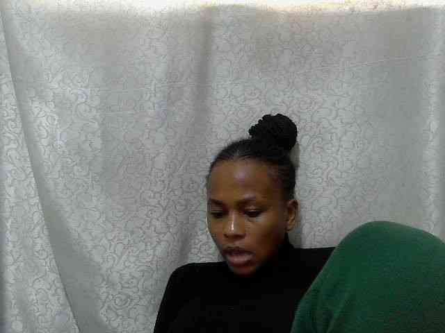 Caroldoly webcam