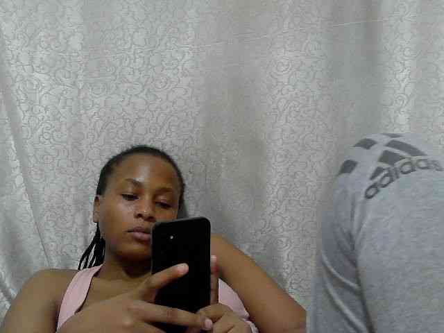 Caroldoly webcam