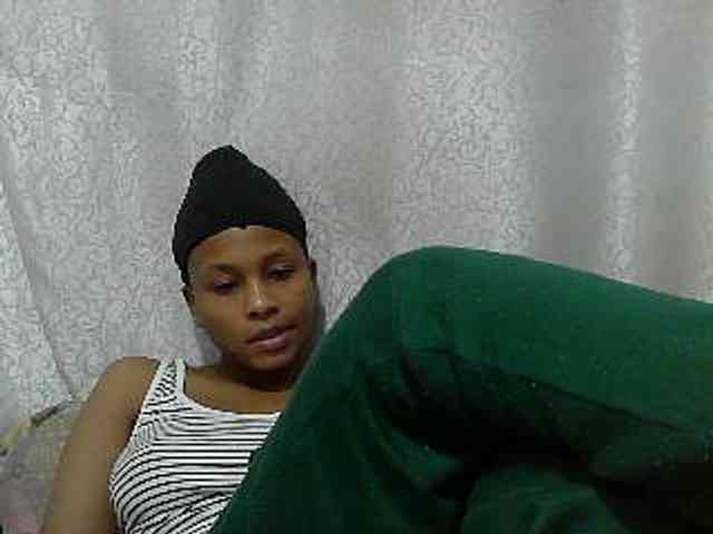 Caroldoly webcam