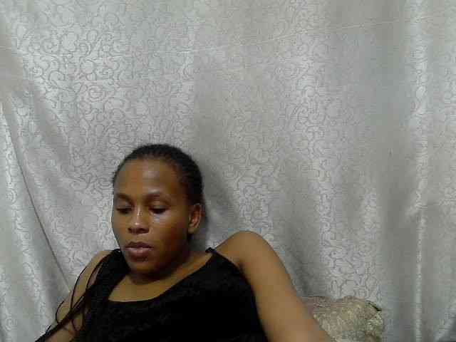 Caroldoly webcam