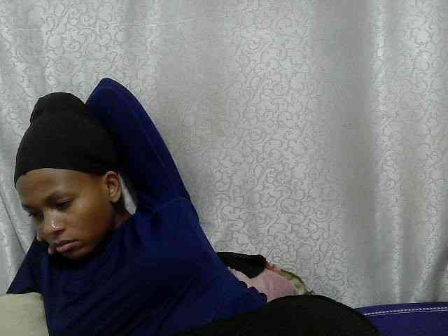 Caroldoly webcam