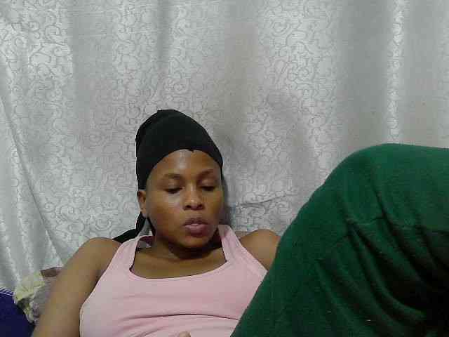 Caroldoly webcam