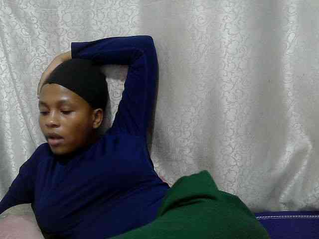 Caroldoly webcam