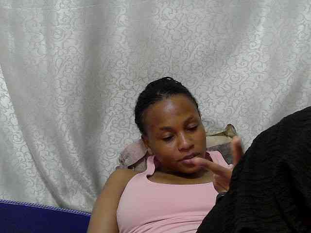 Caroldoly webcam