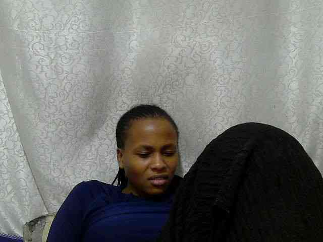 Caroldoly webcam