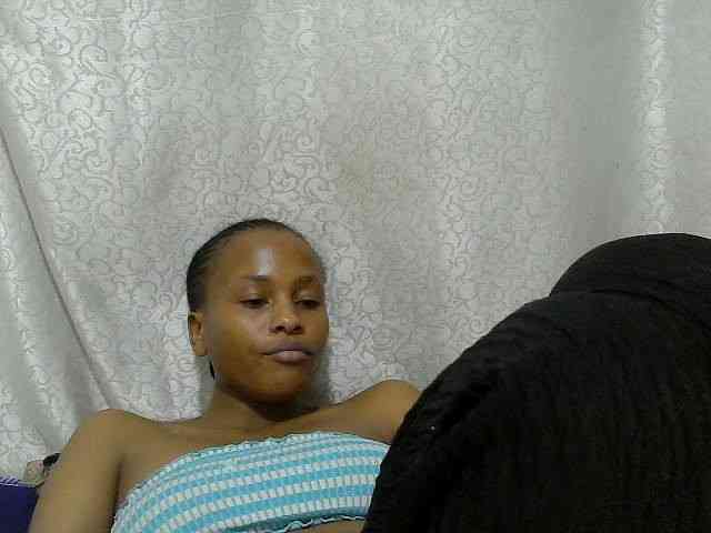 Caroldoly webcam