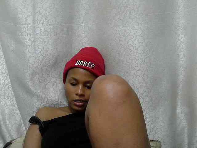 Caroldoly webcam