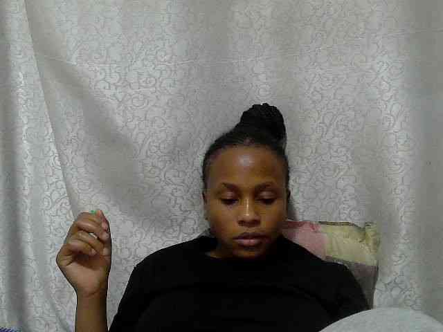 Caroldoly webcam